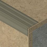 Protectie treapta Prolux lata cu rizuri din aluminiu eloxat - ASR417